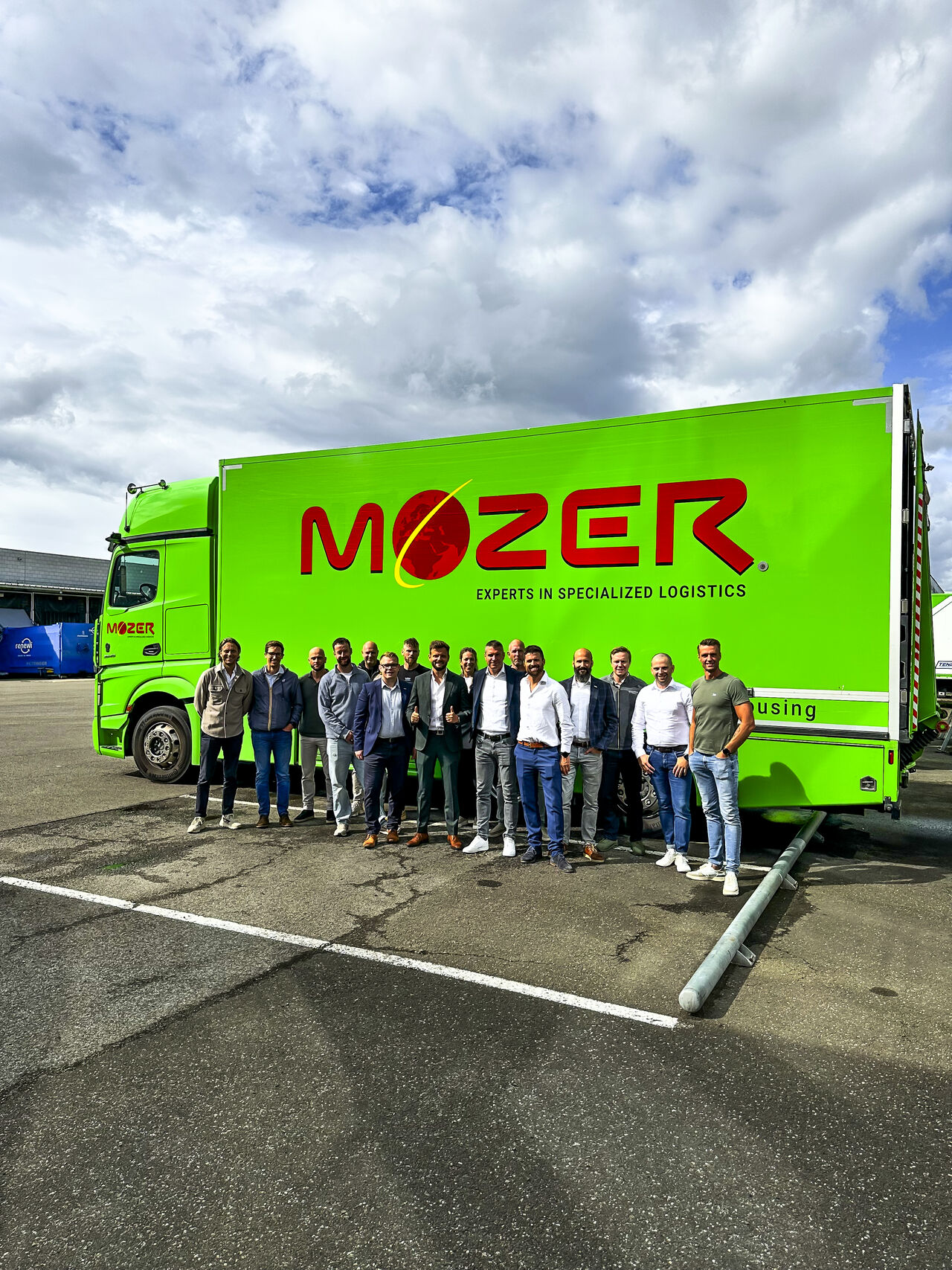 Image représentant l’article: L’équipe de direction BENELUX de Technogym en visite chez Mozer