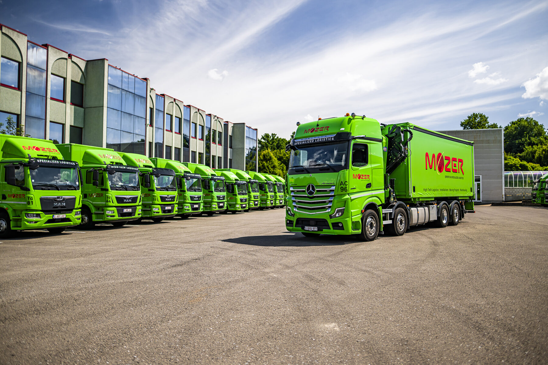 Image représentant: Déplacer de lourdes charges