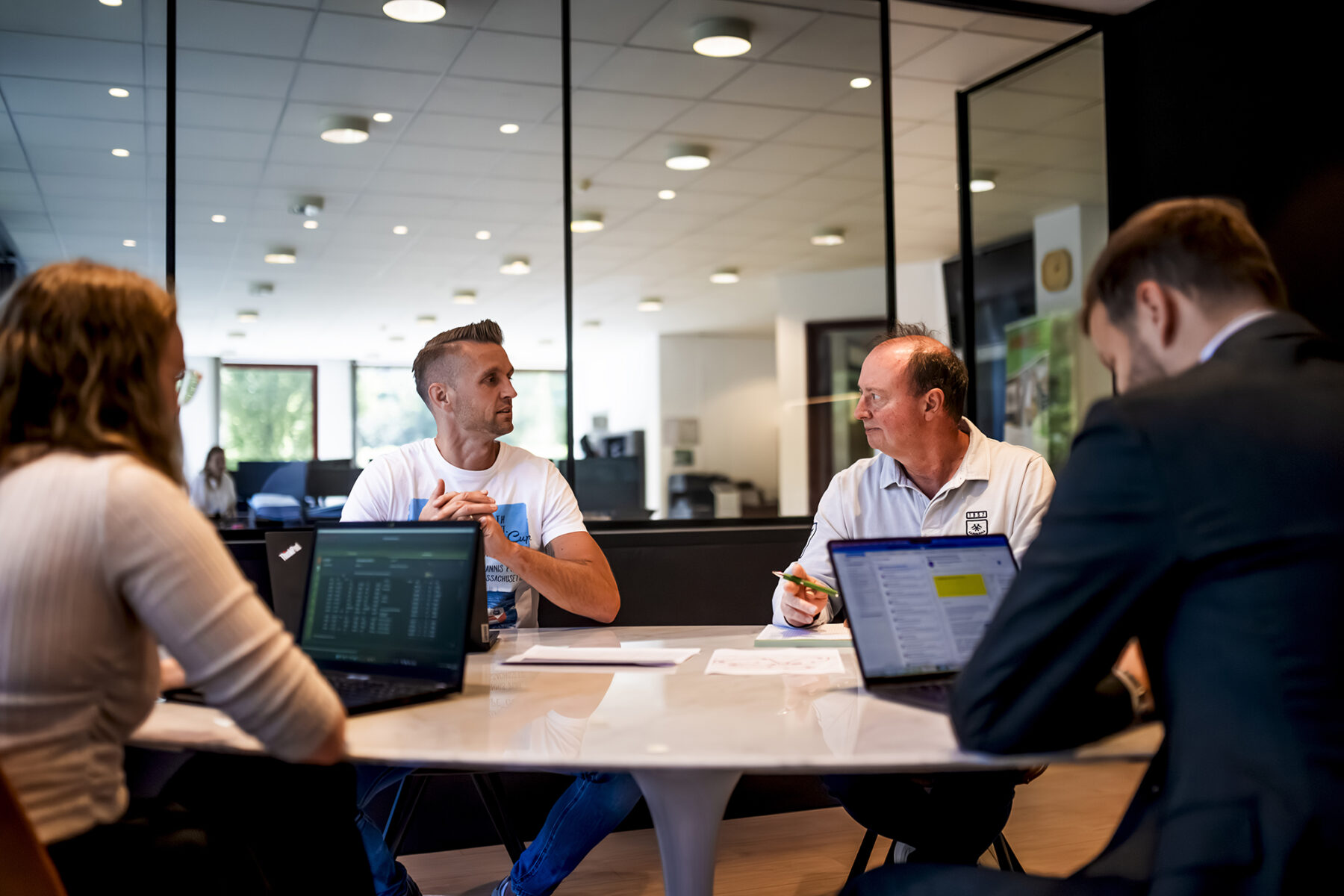 Image représentant: Mozer est à vos côtés